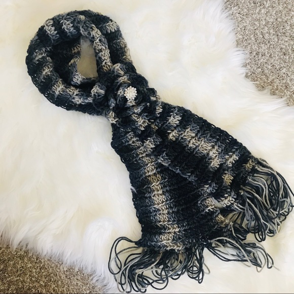 Hand knit blue/gray/cream scarf w/ flower/jewel! - Picture 4 of 8